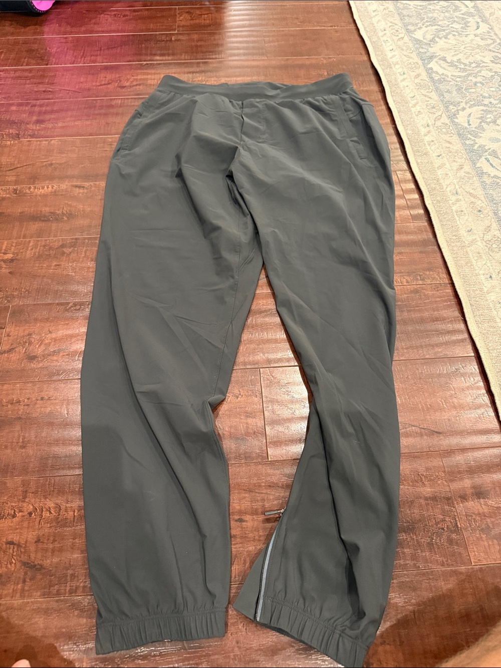 lululemon athletica Men's Dark Gray Jogger Pants